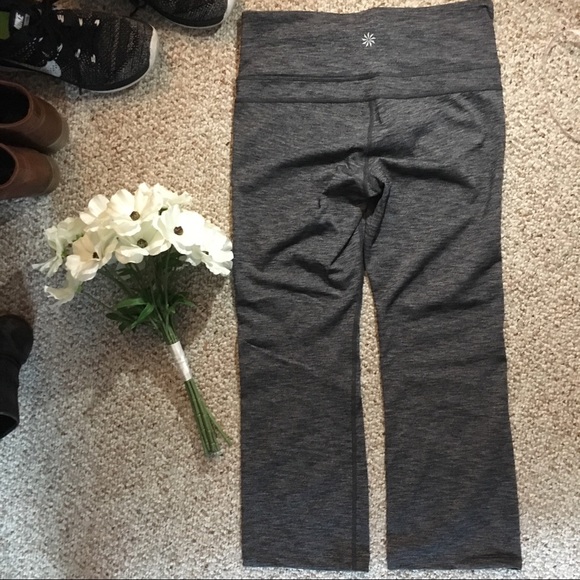 Athleta Kick Flare Crop Leggings / Yoga Pants - Picture 2 of 8